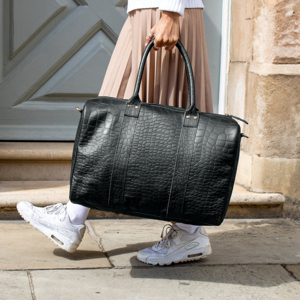 Premium Brown Leather Hanging Washbag - Toiletries Bag for Travelling –  MAHI Leather
